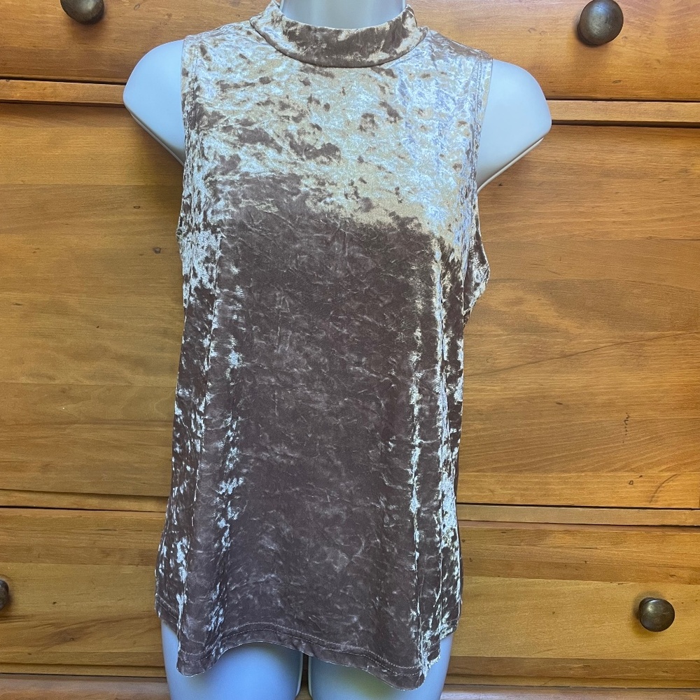 Pink Rose Crushed Velvet Mock Neck Tank - Size Large